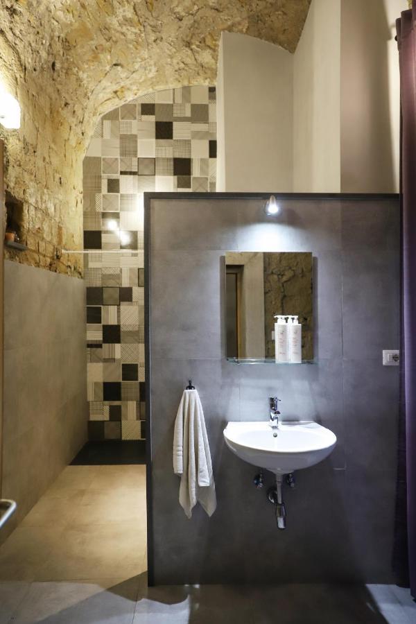 Donna Consiglia Design By Wonderful Italy *